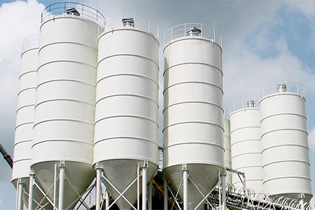 SILO DE CEMENTO DESMONTABLE Y EQUIPAMIENTOS DEL SILO